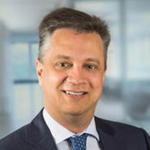 headshot-richard-aufreiter